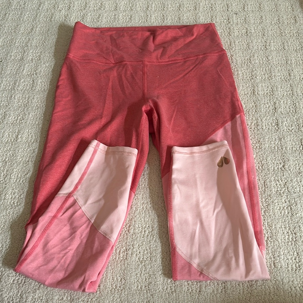 🩷 Pink Fabletics Leggings 🩷